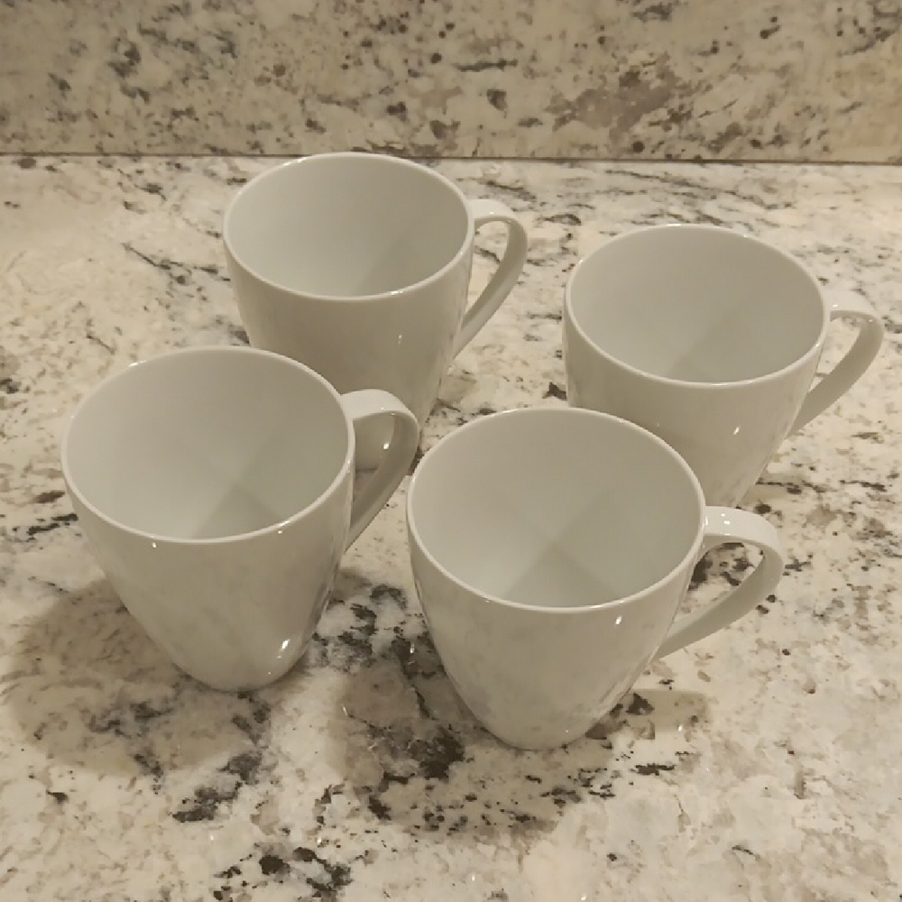 4 Oporto white mugs